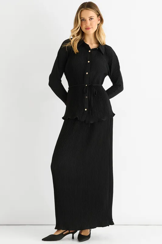Black Plisse Elasticated Waist Maxi Skirt - Gini London