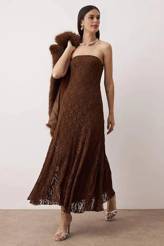 Strapless Lace Midi Dress with Flared Hem and Lined Fit - WOVCOR