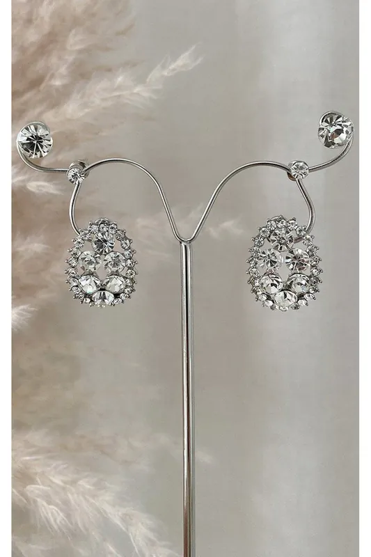 Zahra Embellished Earrings - IKRUSH