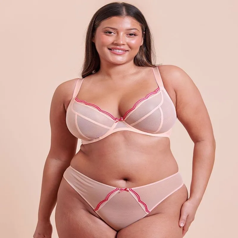 Lightstyle Scallop Plunge Bra Underwired Lingerie - Curvy Kate
