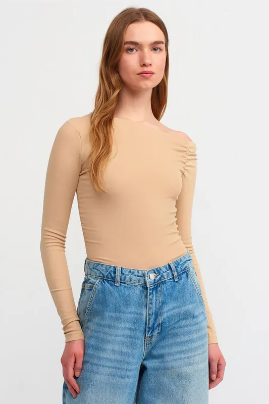Slim Fit Asymmetrical Collar Blouse - Dilvin