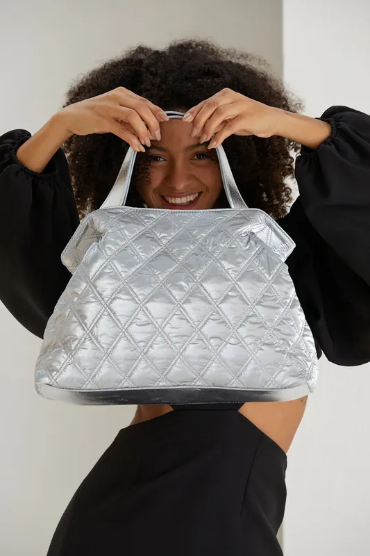 Quilted Tote Bag with Detachable Crossbody Strap - Belissh