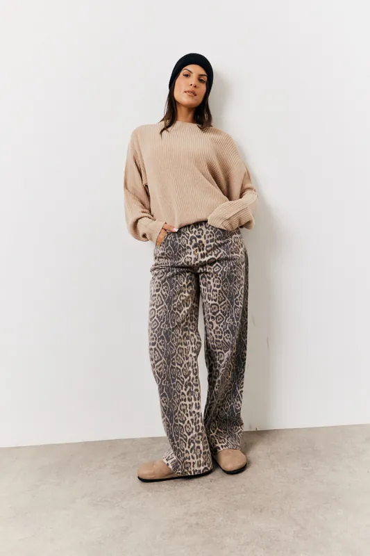 Leopard Straight Leg Jeans - In The Style