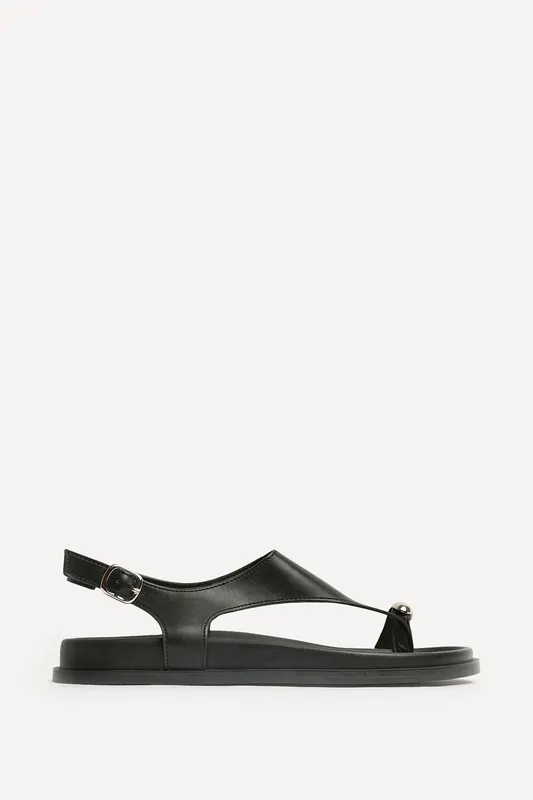 Latch Black Toe Ring Flat Sandals - Linzi