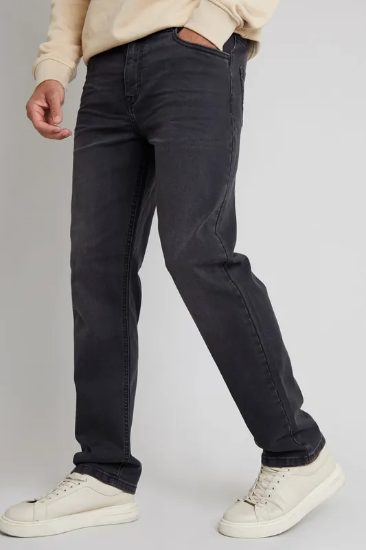 'Canterbury' Straight Fit Jeans With Stretch - Threadbare