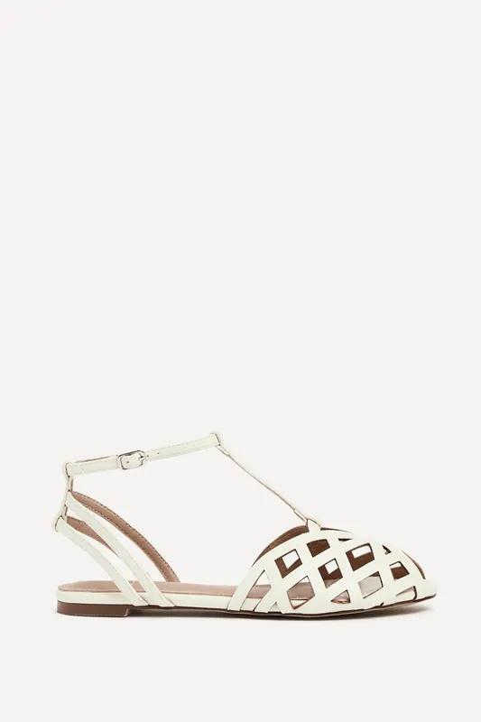 Santi Ivory Caged Flat Sandals - Linzi