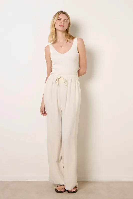 Maroon Linen-Blend Drawstring Trousers