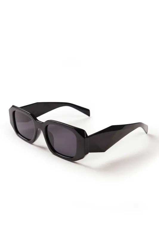 'Chunky' Arm Smart Classic Sunglasses - Where's That From