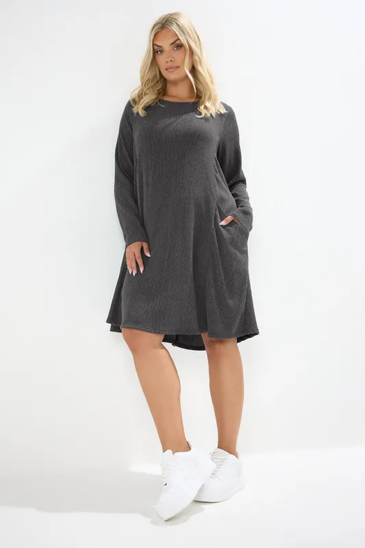 Textured Pocket Dress - Yours