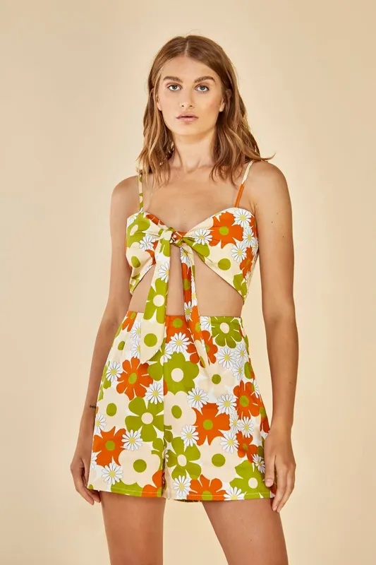 Tie Front Strappy Crop Top - Shnoo