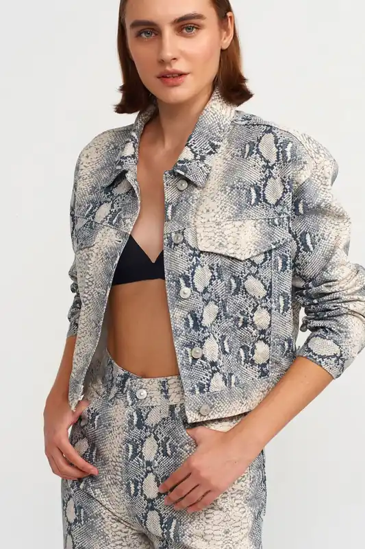 Women's Cropped Denim Jacket With Snake Pattern - Dilvin