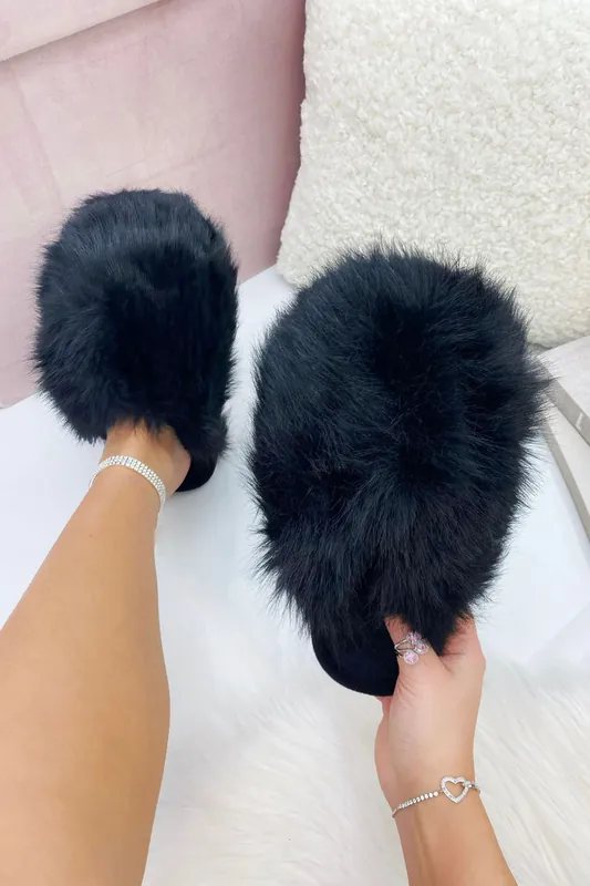 Ultimate Cosy Fluffy Slippers - Love Lemonade