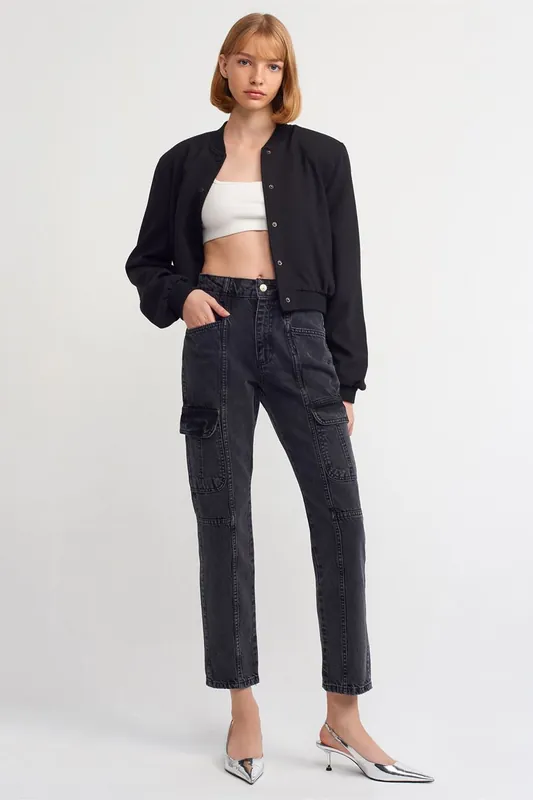 High-Waist Straight-Leg Cargo Jeans