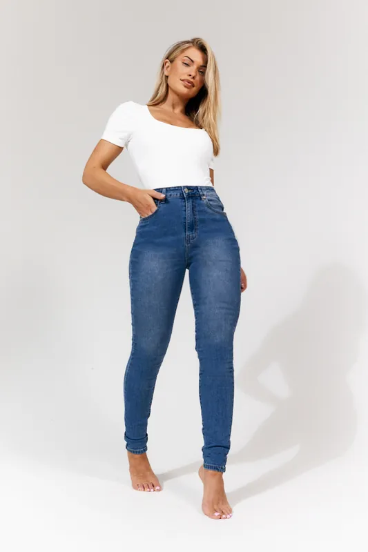 Mid Blue Tall Isobelle Skinny Jean - In The Style