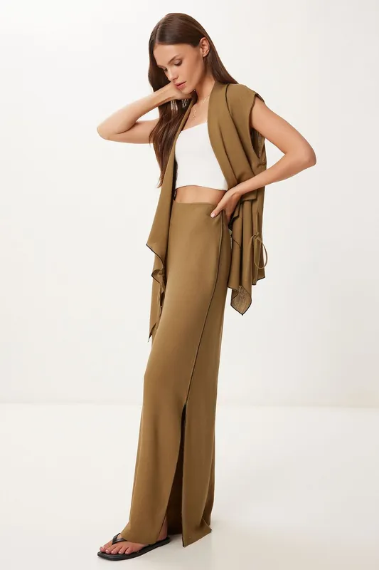 V-Neck Sleeveless Wide Leg Two-Piece Set with Slit