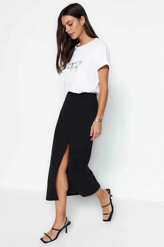 High-Waist Maxi Knit Skirt With Front Slit Detail