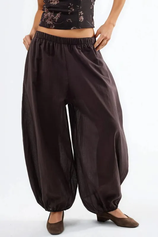Elastic Waist Balloon Pants with Pockets - Busem