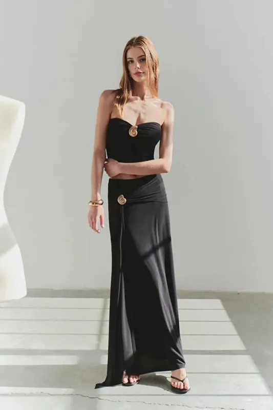 Maxi Knit Skirt with Ring Accessory Detail - WOVCOR