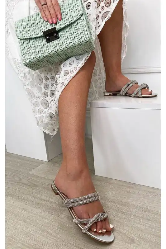 Azaria Slip On Sandals - IKRUSH