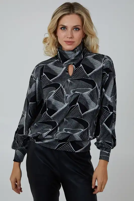 Roll Neck And Keyhole Batwing Top - Blue Vanilla