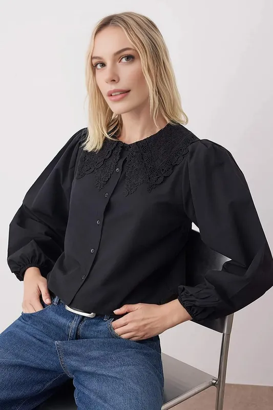 Cropped Button-Up Shirt with Guipure Lace Collar