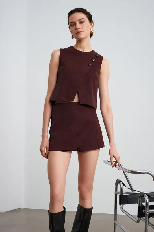Crop Faux Leather Button Waistcoat - Dilvin