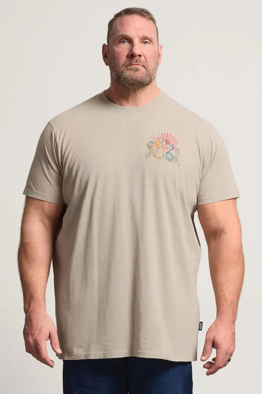 Extra Long Acid Wash Tiger Graphic T-Shirt