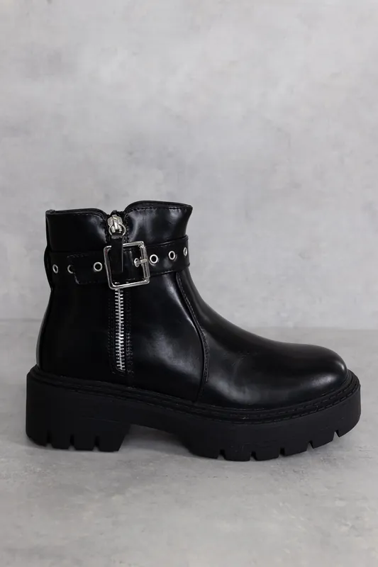 Black Chunky Buckle Chelsea Boots - Shnoo