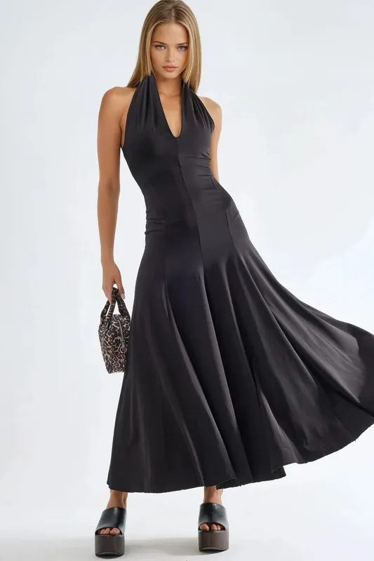 Halter Neck Maxi Dress - QU Style