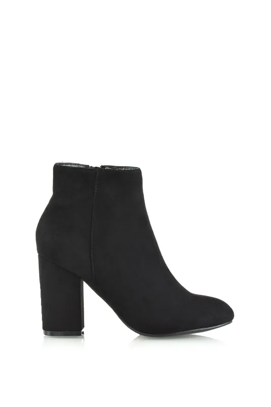 Peaches' High Block Heel Ankle Boots - XY London