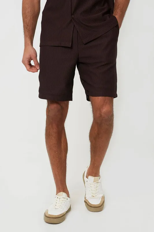 Pleated Shorts - Brave Soul
