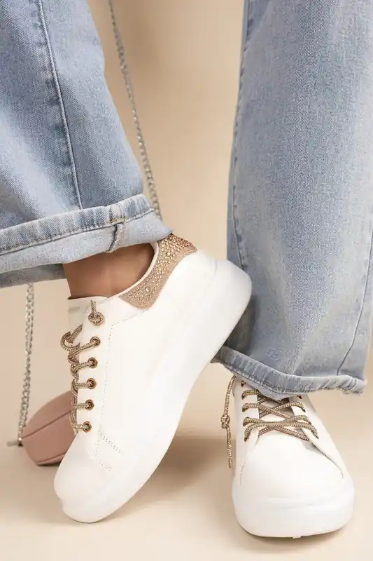 Rhosyn Lace Up Glitter Detail Trainer - IKRUSH