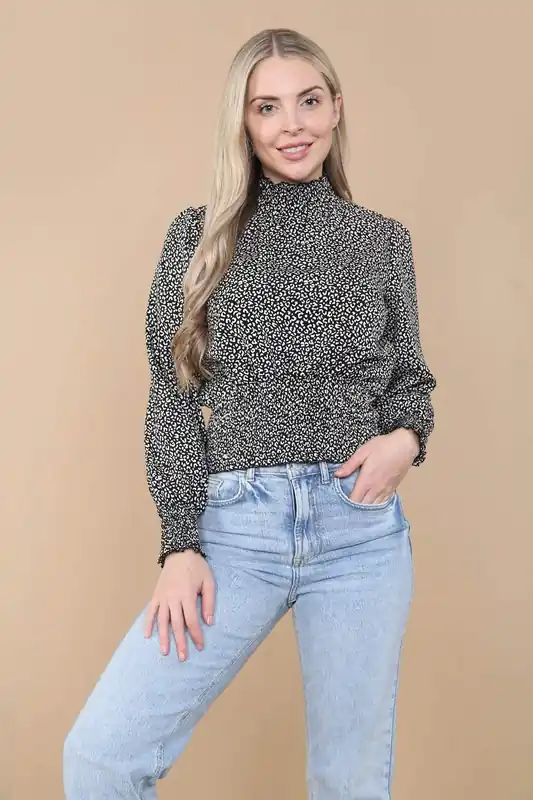 Black Leopard Print Shirred Waist Cropped Top - Love Sunshine