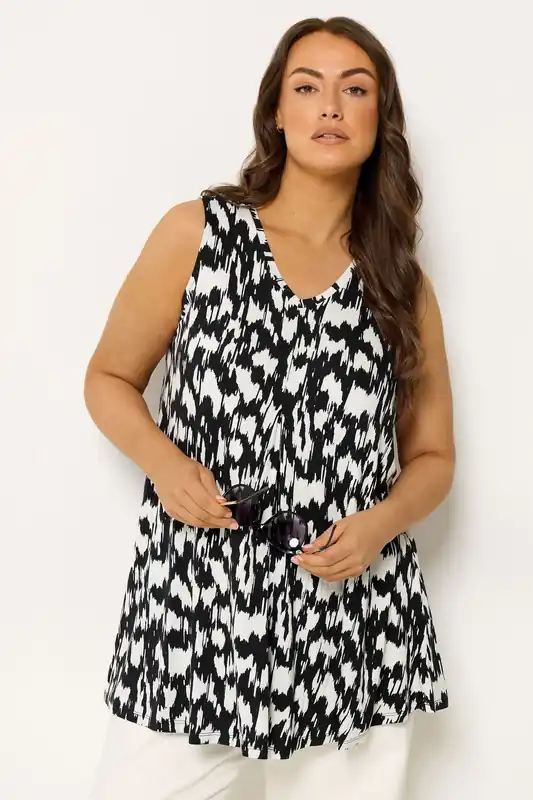 Abstract Pleat Vest Top - Yours