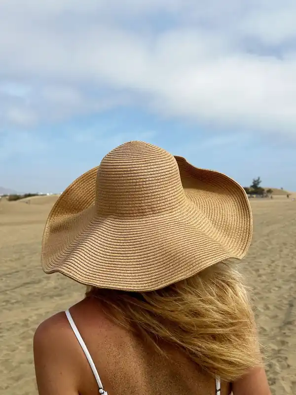 Oversized Straw Summer Hat - SVNX