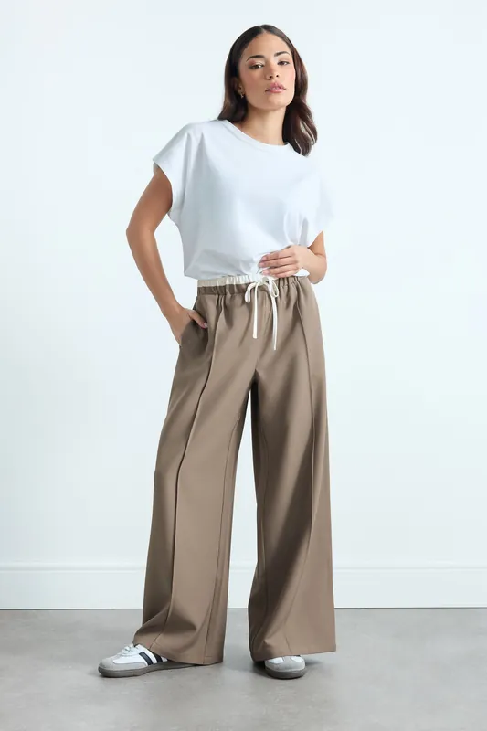 Petite Contrast Waist Wide Leg Trousers - PixieGirl