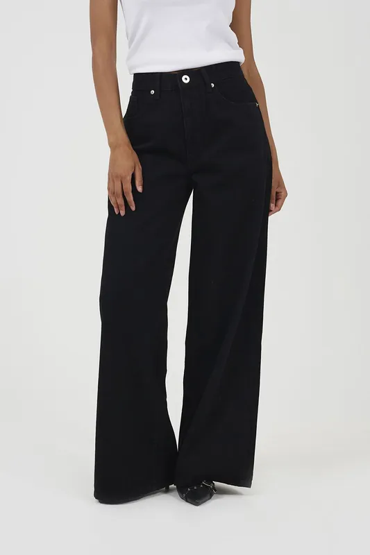 Mid Rise Wide Leg Jeans - Brave Soul