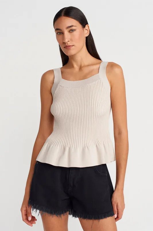 Fitted Ribbed Sleeveless Square-Neck Blouse