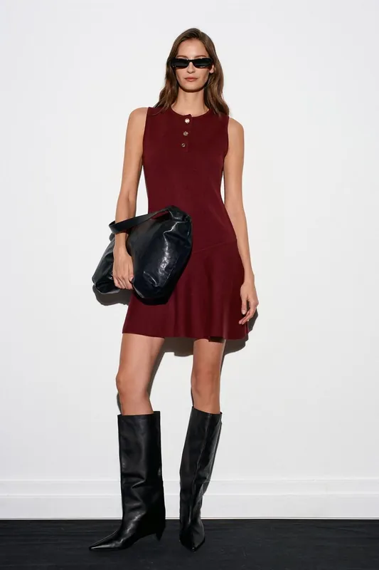 Sleeveless Seamless Knit Skater Mini Dress - Dilvin