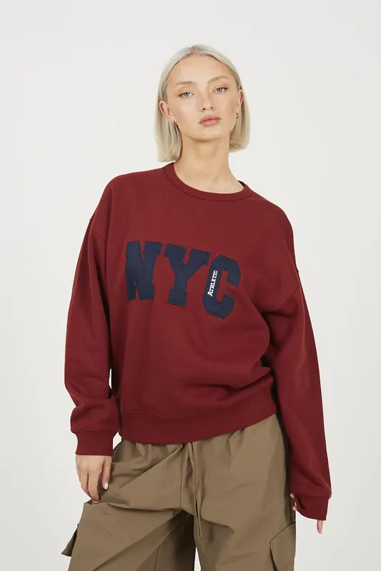 Slogan Crew Neck Sweatshirt - Brave Soul