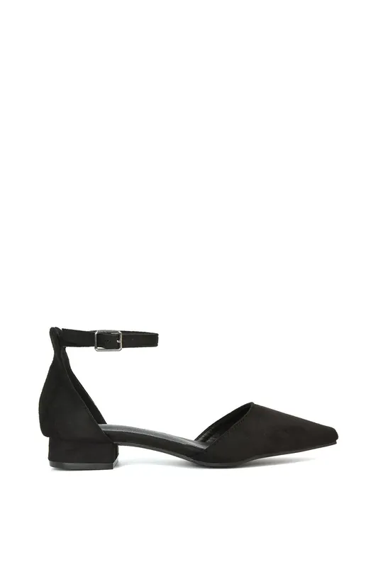 Jenny' Low Heel Flat Pointed Toe Ankle Strap Court Shoes - XY London