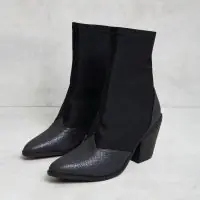 Boots - Shnoo