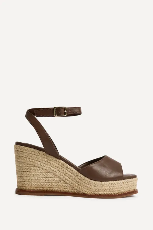Scene Brown Wedge Sandals - Linzi