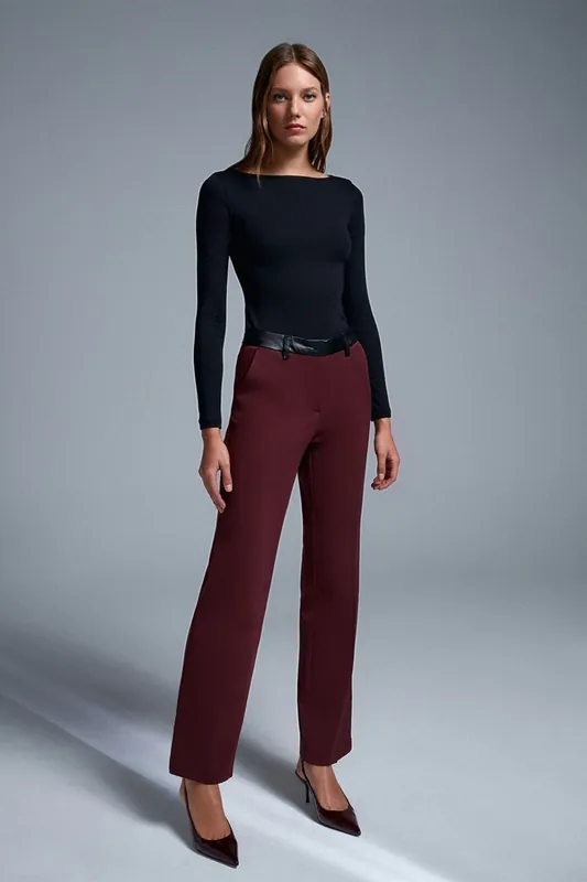 Women’s Faux Leather Straight Trousers - Dilvin