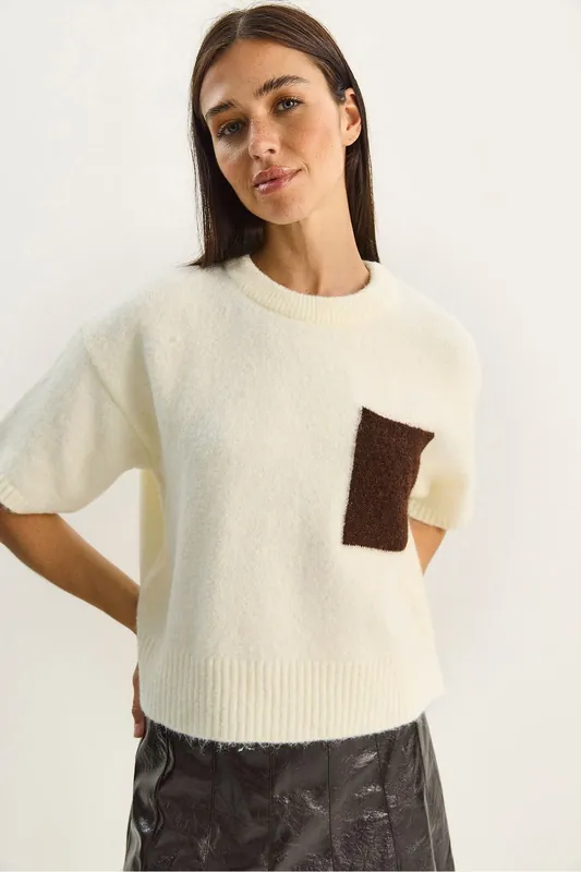 Oversized Crew Neck Knit Sweater with Pocket - Bianco Lucci