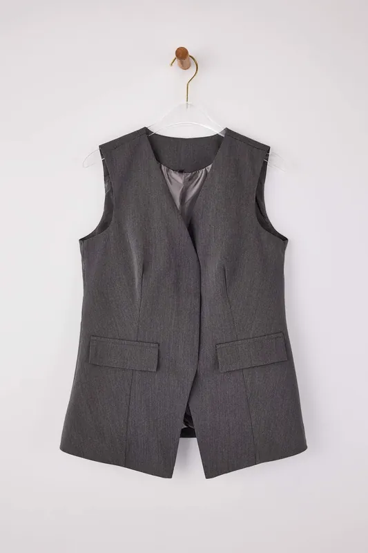 Tailored Sleeveless Lined Button-Front Waistcoat