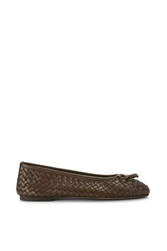 Divy Dark Brown' Leather Flats - STEVE MADDEN