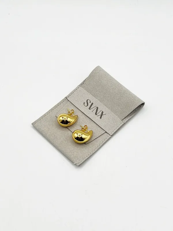 Mini Droplet Earrings in Gold - SVNX