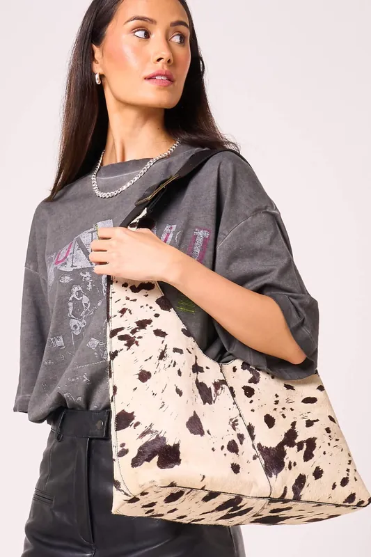Barneys Originals Cow Hide Leather Shoulder Bag
