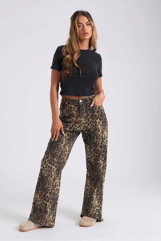 Wide Leg Leopard Print Jean - Urban Bliss